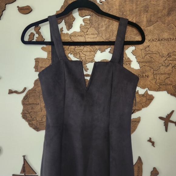 Ivory and Chain Black Suede Dress - Picture 10 of 10